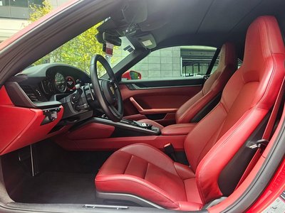 PORSCHE 911 - 4