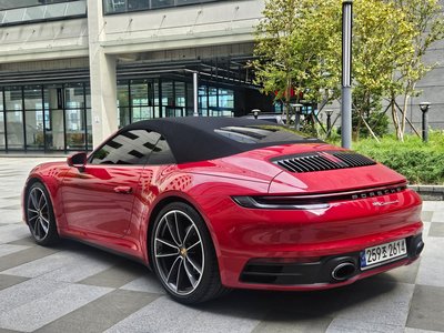 PORSCHE 911 - 5