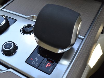 2023 LAND Rover RANGE ROVER thumbnail 53
