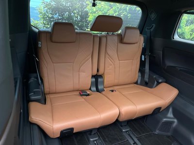 TOYOTA VELLFIRE - 10