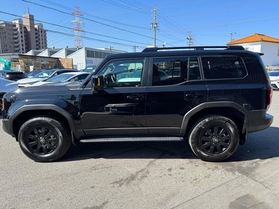 TOYOTA LAND CRUISER 250 - 8