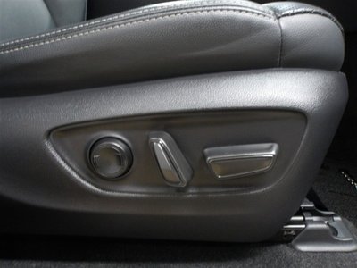 صورة مصغرة 12 لـ 2024 Toyota LAND CRUISER 250