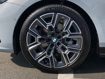 BMW 5 SERIES TOURING - 9