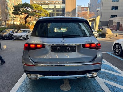 MERCEDES-BENZ GLS - 7