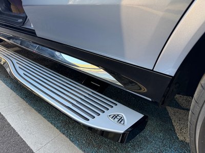 MERCEDES-BENZ GLS - 8