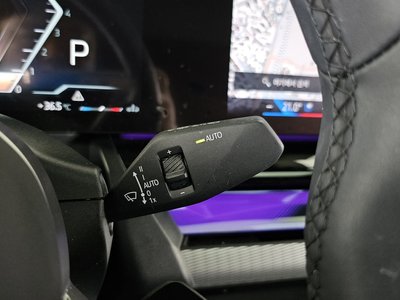 2025 BMW 5 SERIES — миниатюра 28