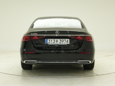 MERCEDES-BENZ E-CLASS - 3