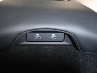صورة مصغرة 57 لـ 2021 Porsche TAYCAN