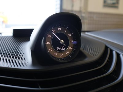 صورة مصغرة 34 لـ 2021 Porsche TAYCAN