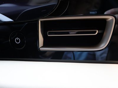 صورة مصغرة 56 لـ 2021 Porsche TAYCAN