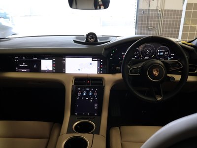 صورة مصغرة 40 لـ 2021 Porsche TAYCAN