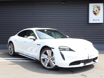 صورة 3 لـ 2021 Porsche TAYCAN