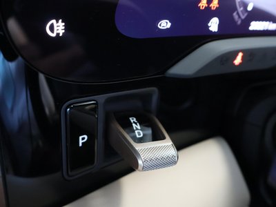 صورة مصغرة 37 لـ 2021 Porsche TAYCAN