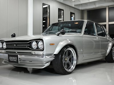NISSAN SKYLINE - 1