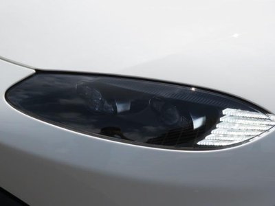 صورة 9 لـ 2021 Aston Martin VANTAGE