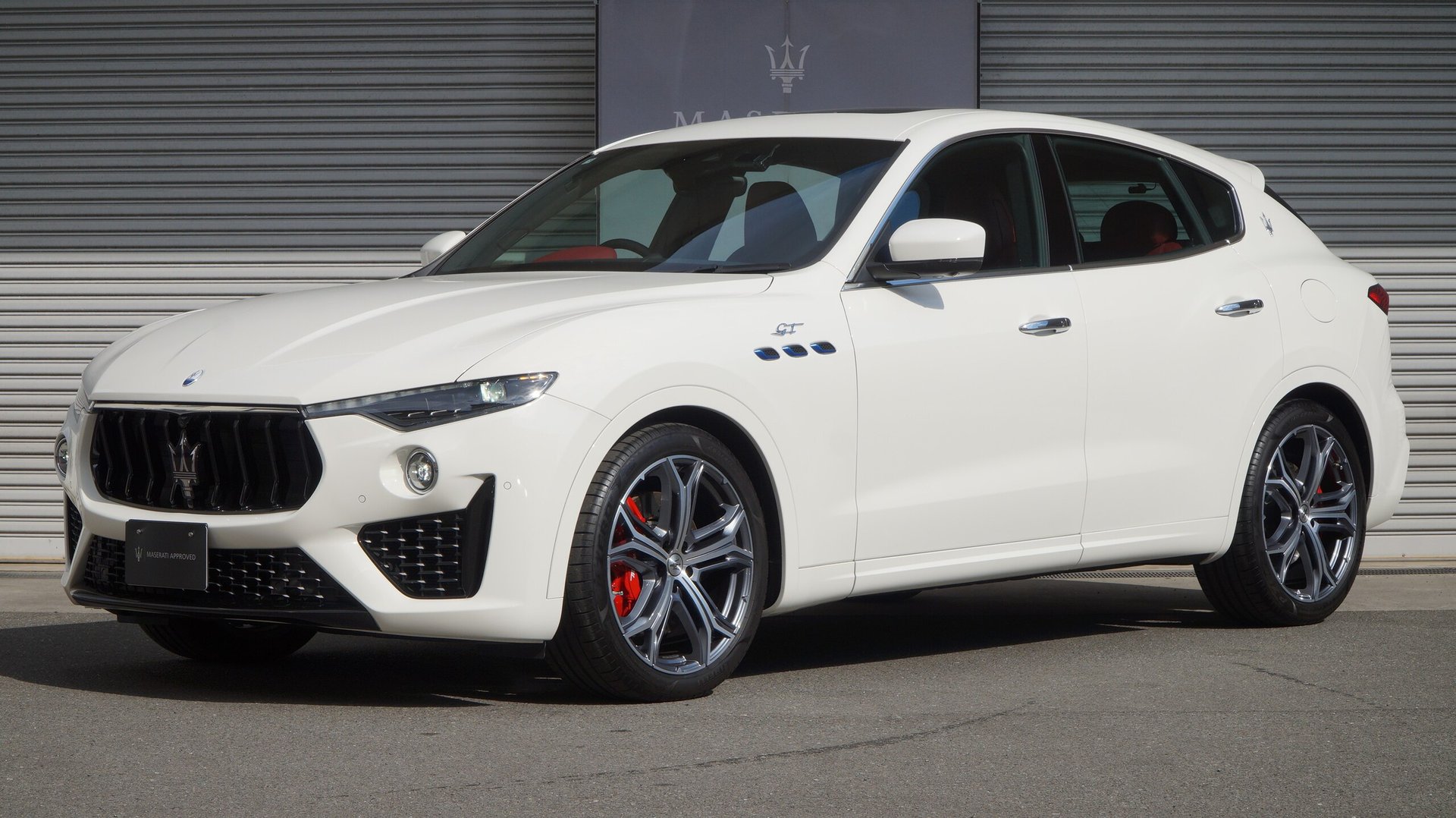 MASERATI LEVANTE - View 1