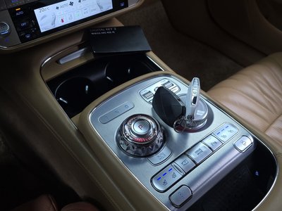 2022 Genesis G90 (RS4) photo 9