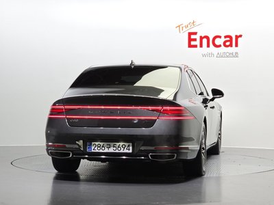 2022 Genesis G90 (RS4) photo 3