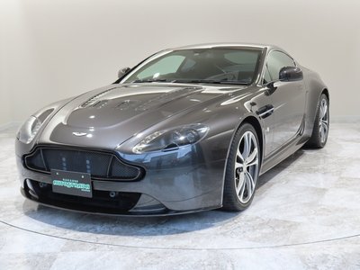 ASTON MARTIN V12 VANTAGE - 2