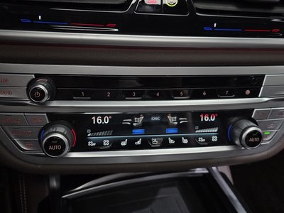 صورة مصغرة 33 لـ 2021 BMW 7 SERIES
