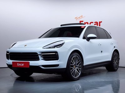 PORSCHE CAYENNE - 1