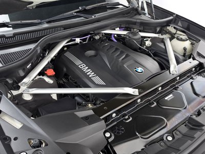BMW X7 - 7