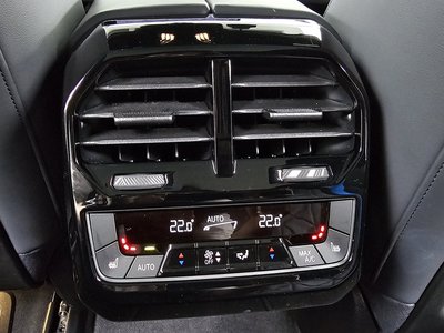 2023 BMW IX 缩略图 24