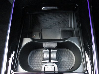2025 Mercedes-BENZ GLB — миниатюра 37