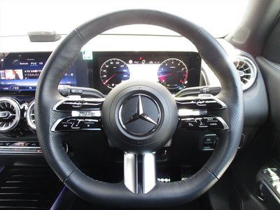 2025 Mercedes-BENZ GLB — миниатюра 23