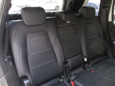 2025 Mercedes-BENZ GLB — миниатюра 16