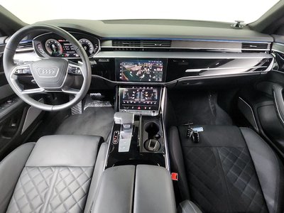 AUDI A8 - 5