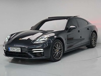 2023 Porsche PANAMERA — фото 1