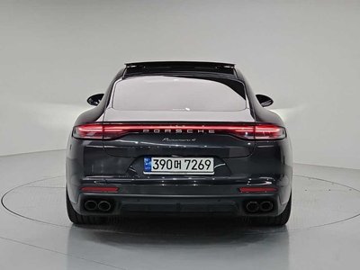 2023 Porsche PANAMERA — фото 2