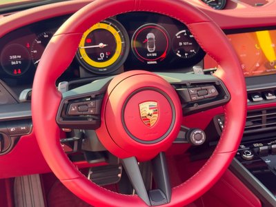 صورة 4 لـ 2023 Porsche 911