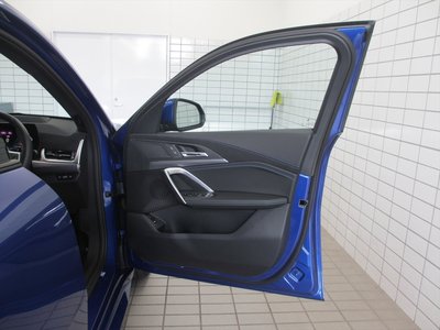 2025 BMW X2 — миниатюра 22