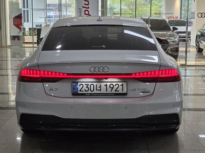 AUDI A7 - 6