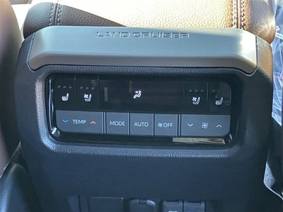صورة مصغرة 26 لـ 2024 Toyota LAND CRUISER 250