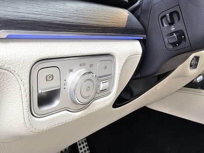 2021 Mercedes-BENZ GLS — миниатюра 27