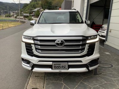 TOYOTA LAND CRUISER 300 - 2