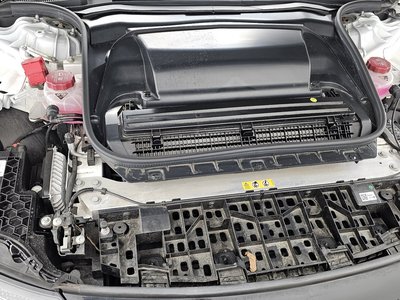 MERCEDES-BENZ EQE - 7
