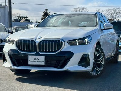 BMW 5 SERIES TOURING - 1