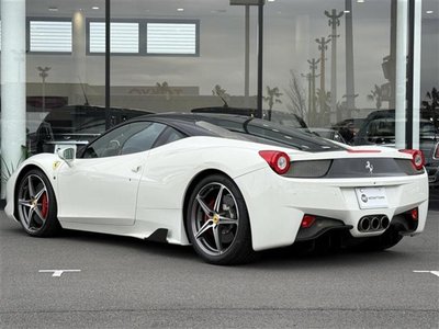 FERRARI 458 ITALIA - 8