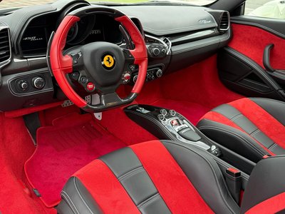 FERRARI 458 ITALIA - 4