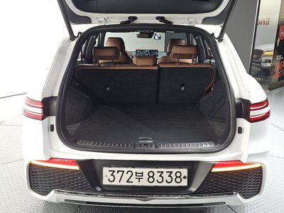 صورة مصغرة 35 لـ 2021 Genesis GV70