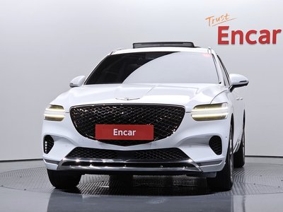 صورة 2 لـ 2021 Genesis GV70