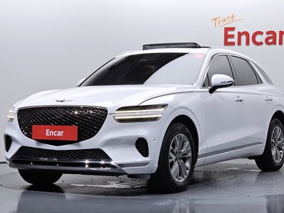 صورة 1 لـ 2021 Genesis GV70