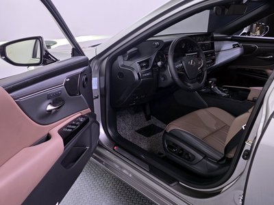 LEXUS ES - 10