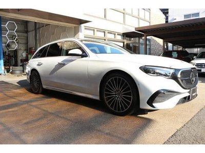 2025 Mercedes-BENZ E-CLASS 照片 4