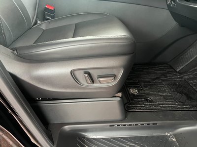 صورة مصغرة 28 لـ 2024 TOYOTA ALPHARD