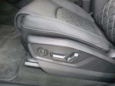 2026 AUDI Q7 — миниатюра 17